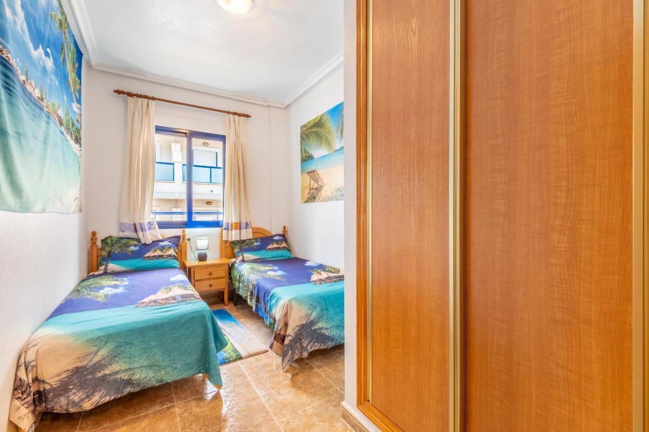 אוריהואלה Apartamento En El Cabo Roig מראה חיצוני תמונה